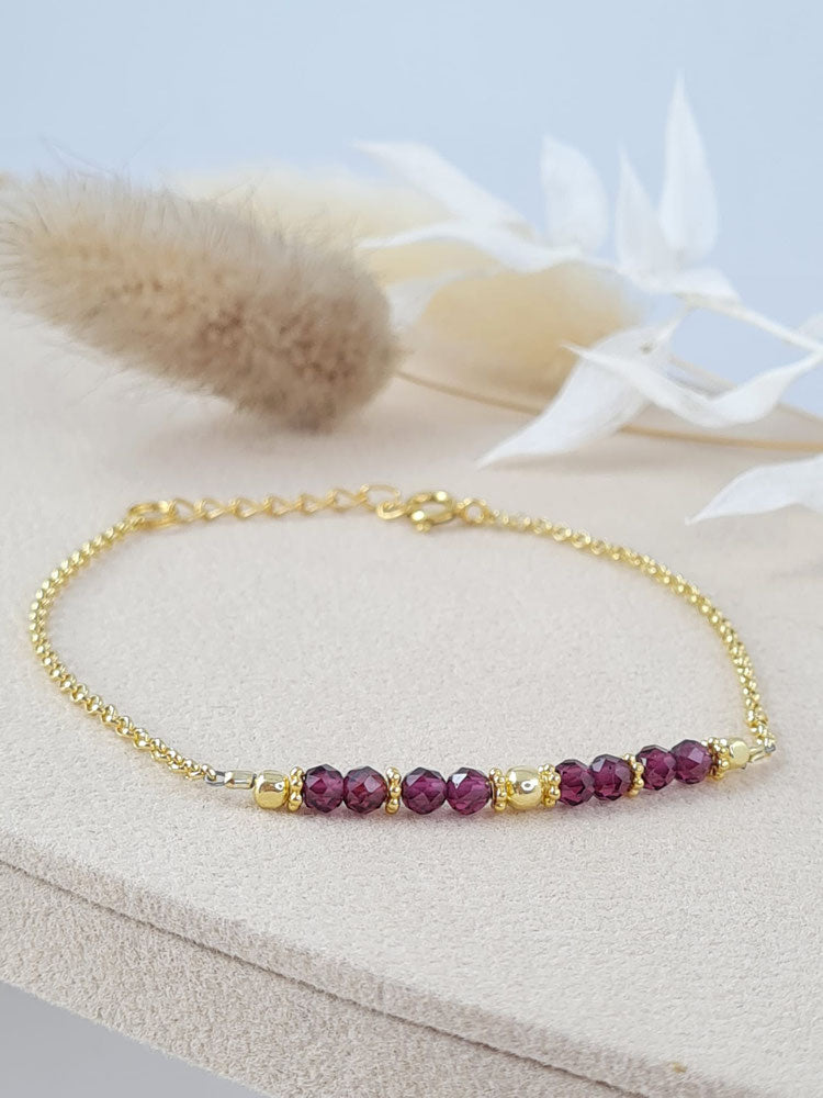 Granat-Armband mit gelbvergoldeten Silber * (DAB 32)