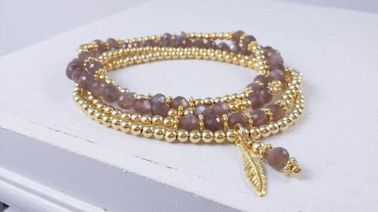 Armbänder aus vergoldetem Silber und chocolate Mondstein * (DAB 90)