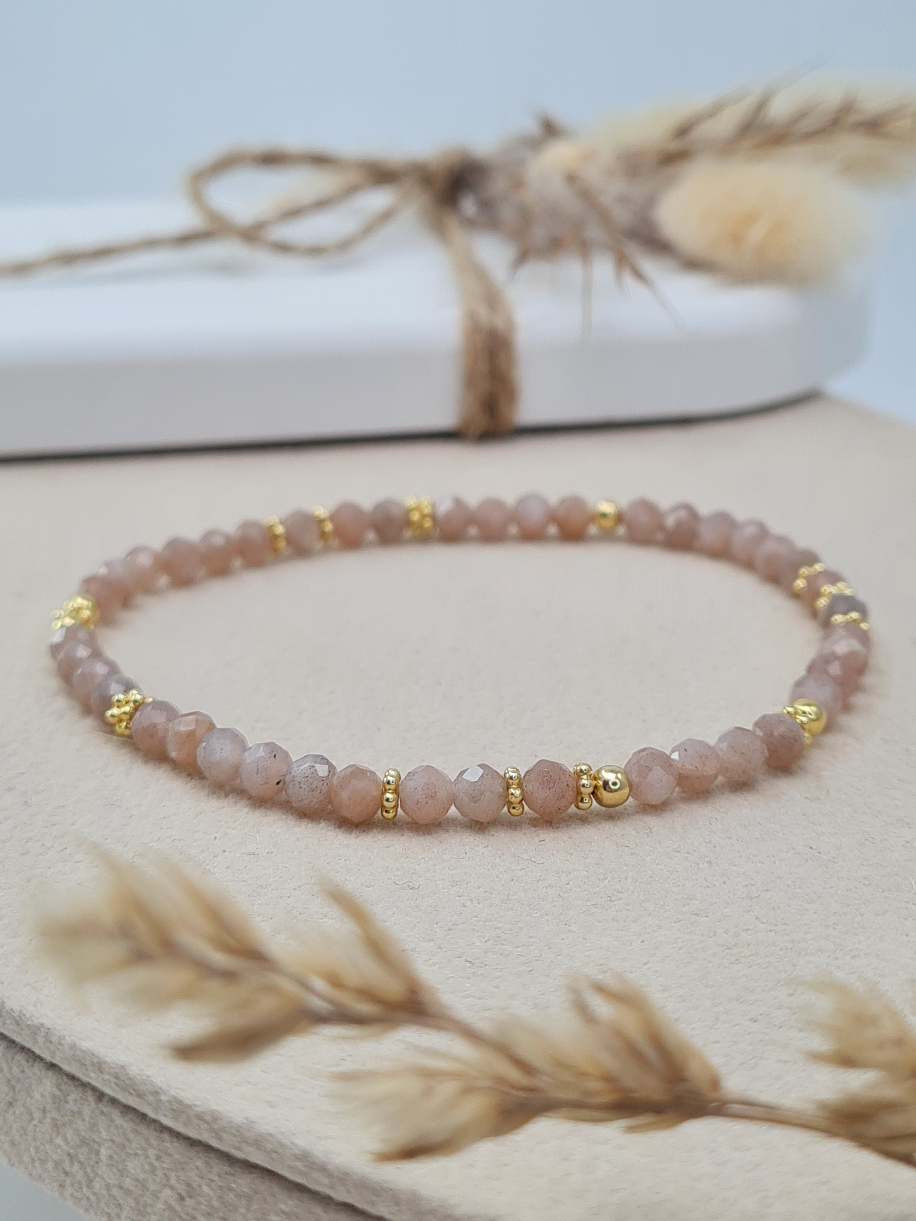 Mondstein Armband Damen | Vergoldete Akzente * (DAB 316)