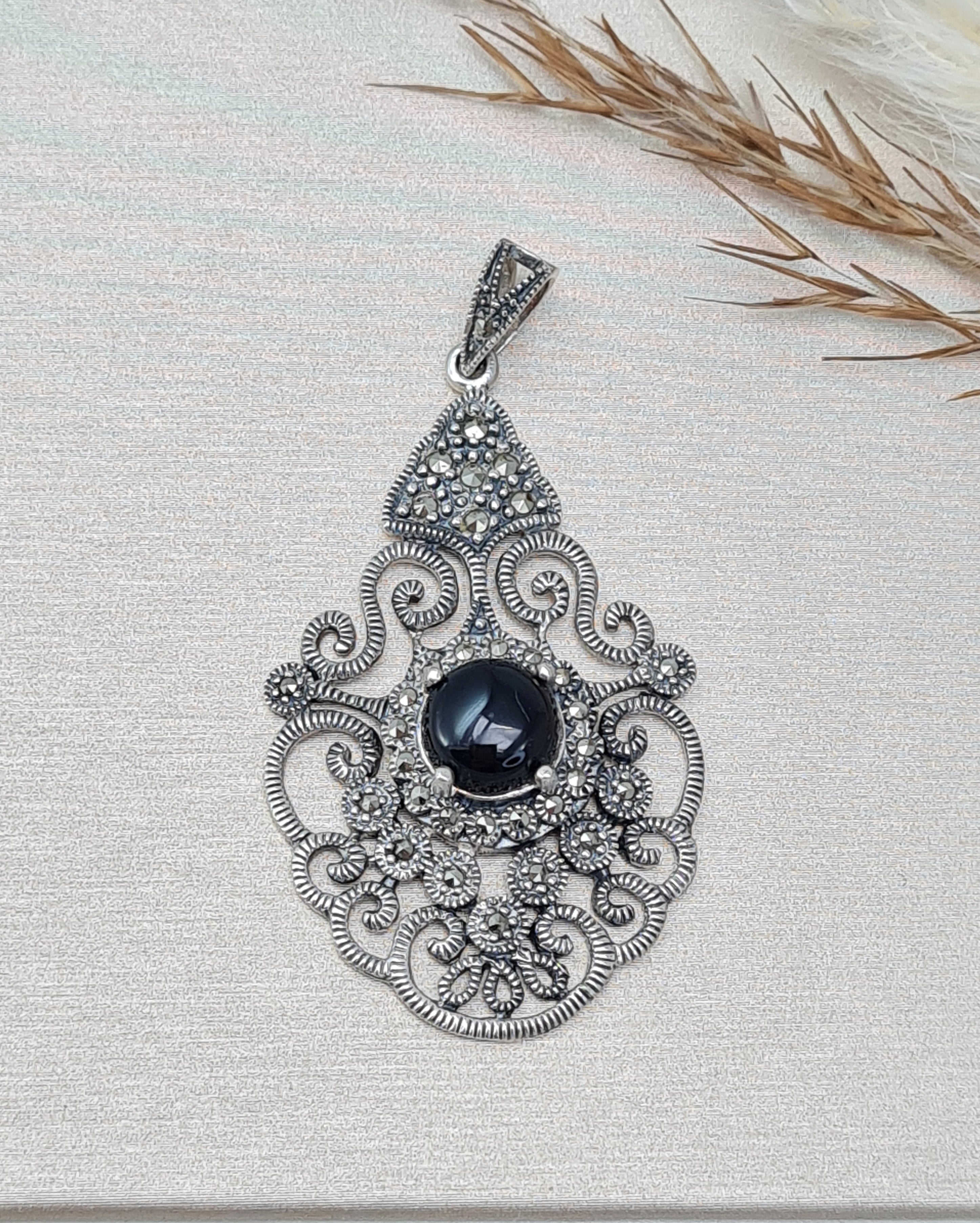 Anhänger Silber mit Markasiten und Onyx (DHSS 13)