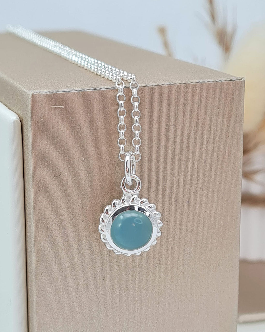 Silberkette mit rundem Aquamarin Anhänger (DHS 78)