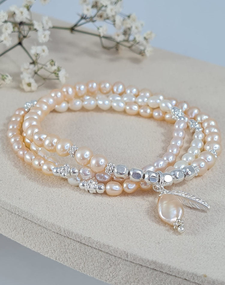 Perlen Armschmuck aus rosa Süsswasserperlen und Silber * (DAB 163)
