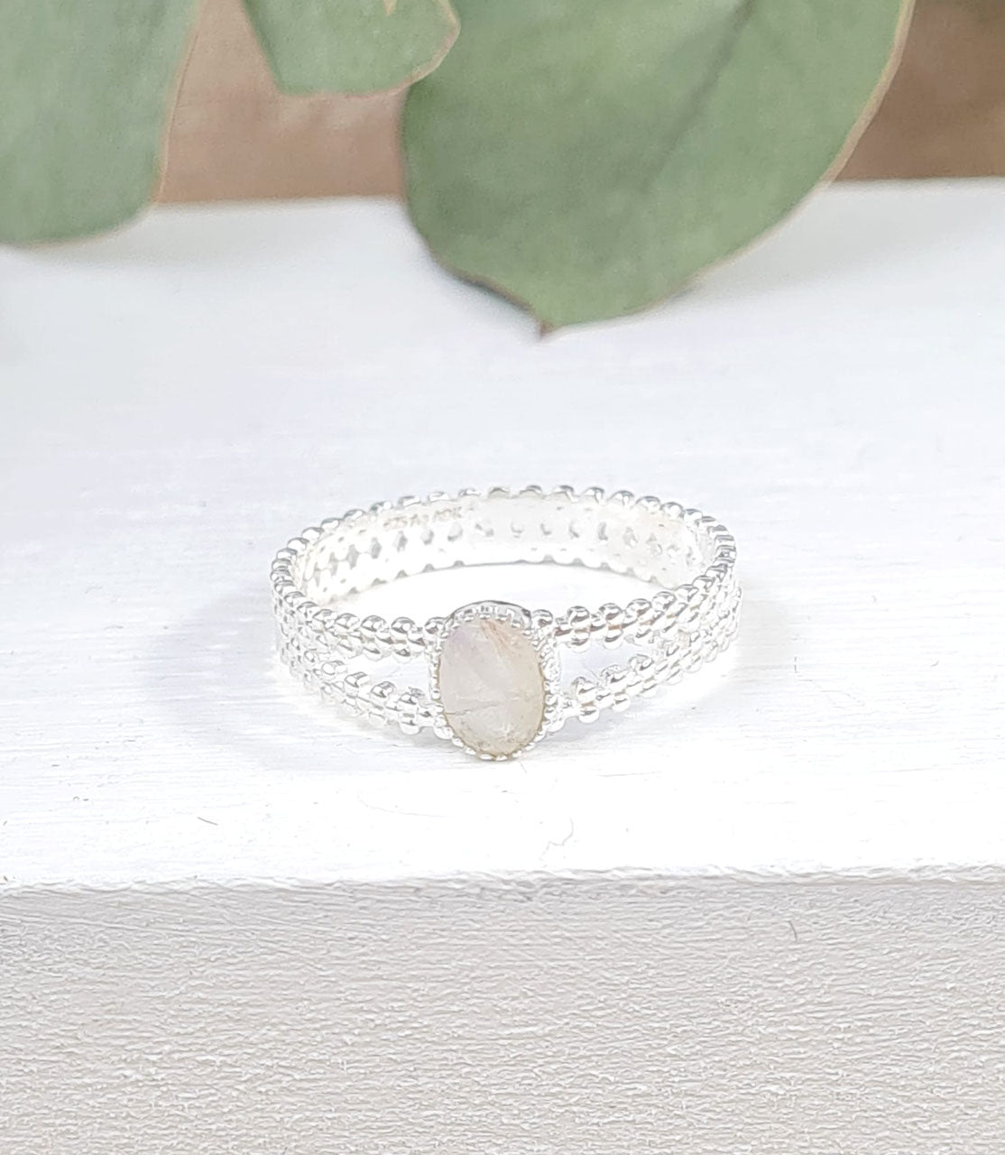 Ring aus Sterlingsilber 925 mit Mondstein oder Labradorit (DFR 58)