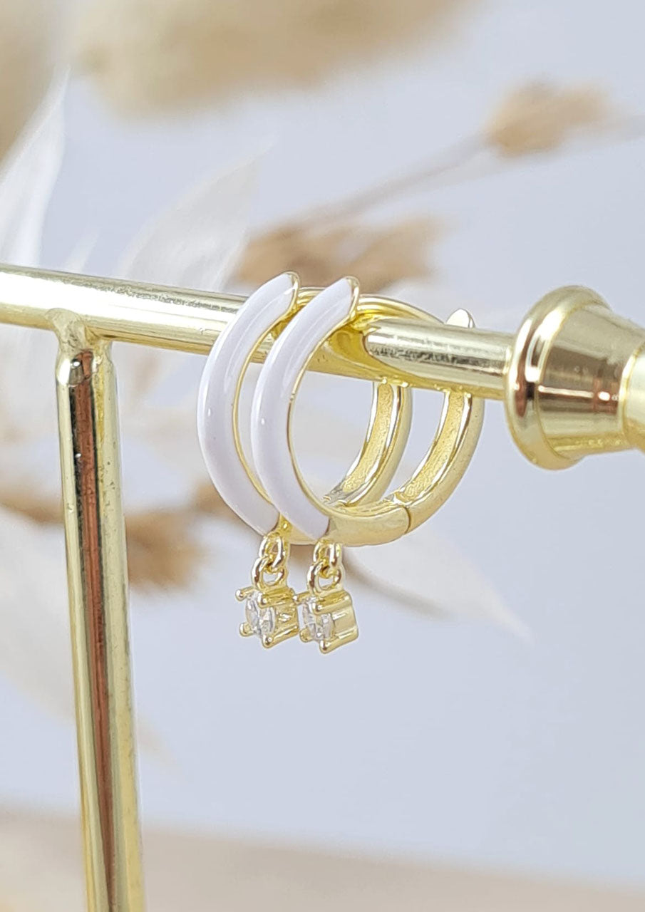 Creolen mit weissem Emaille, Silber vergoldet und Zirkonia  (DOS 101)