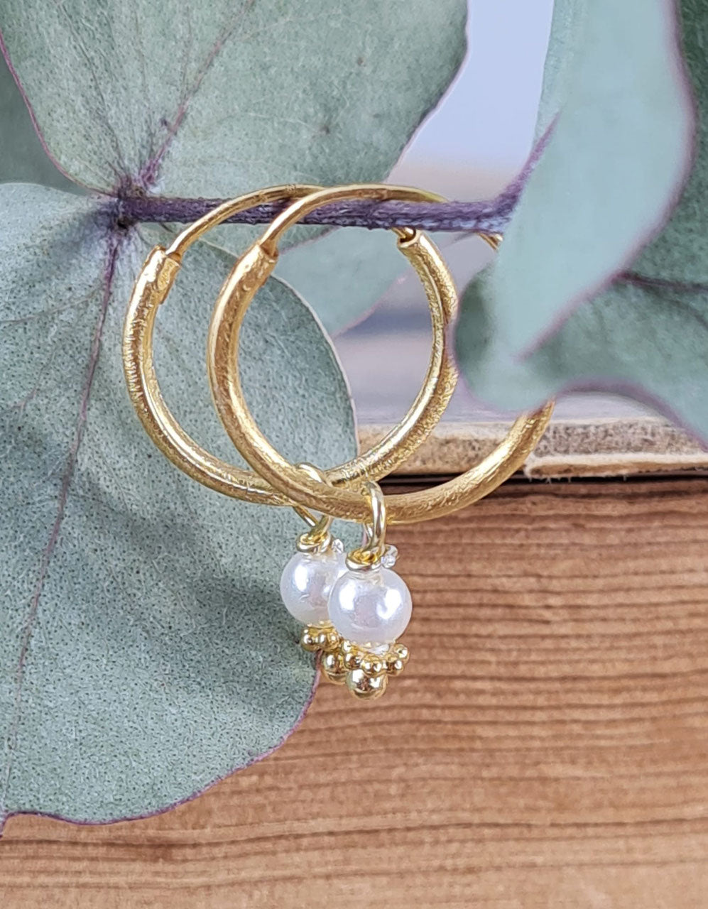 Gold Creolen mit Perlen  (DOS 90)