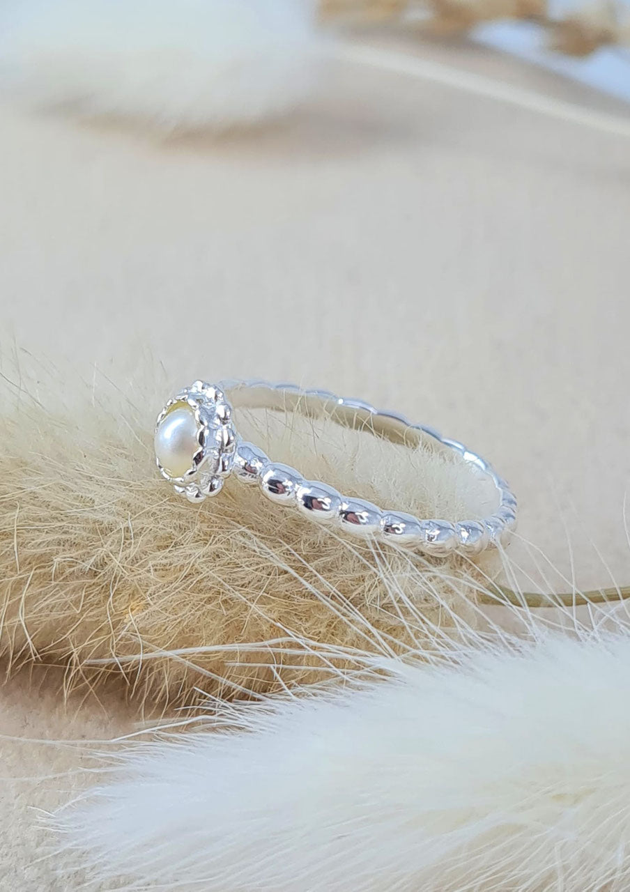 Ring mit Süsswasserperle (DFR 90)