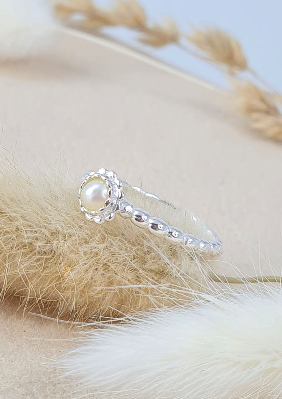 Ring mit Süsswasserperle (DFR 90)
