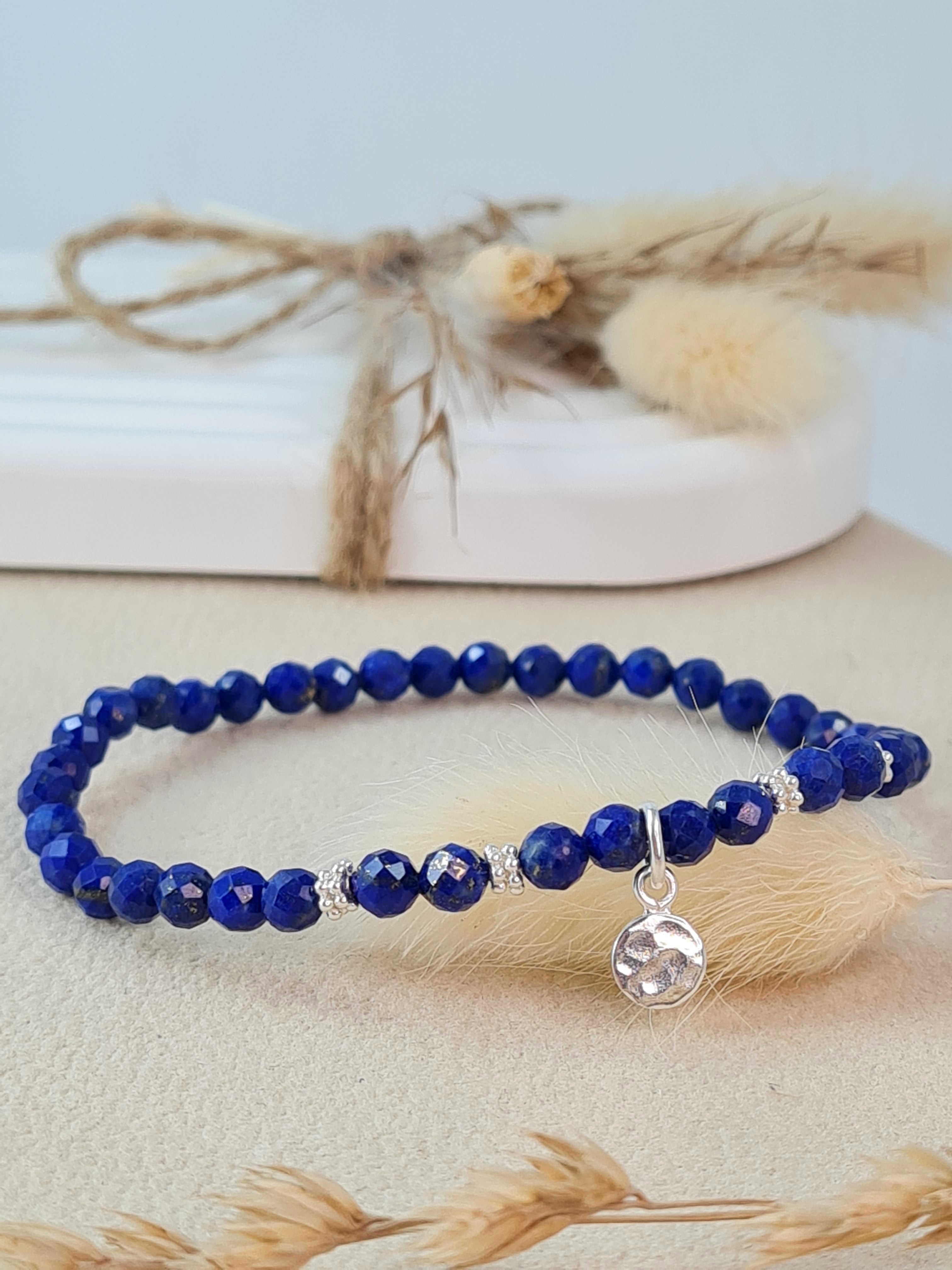 Lapislazuli Armband Damen – 925 Silber Armband mit gehämmertem Anhänger * (DAB 284)