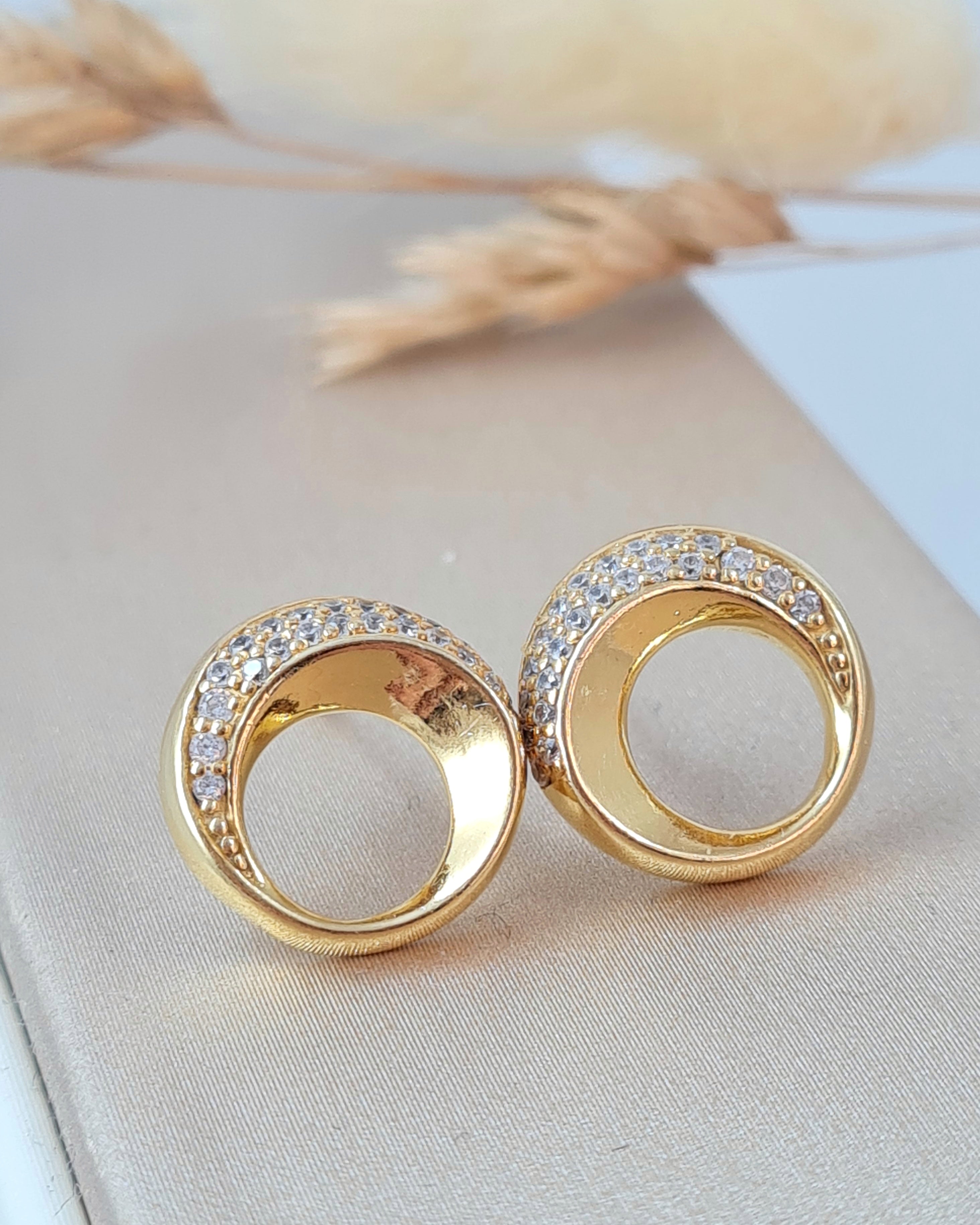 Runde Ohrstecker vergoldet 925 Silber mit Zirkonia | Zeitlos elegant (DOS 159)