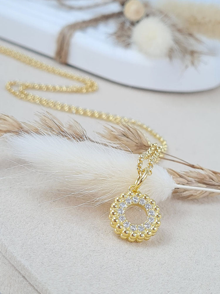 vergoldete Silberkette mit rundem Zirkonia Anhänger (DHS 69)
