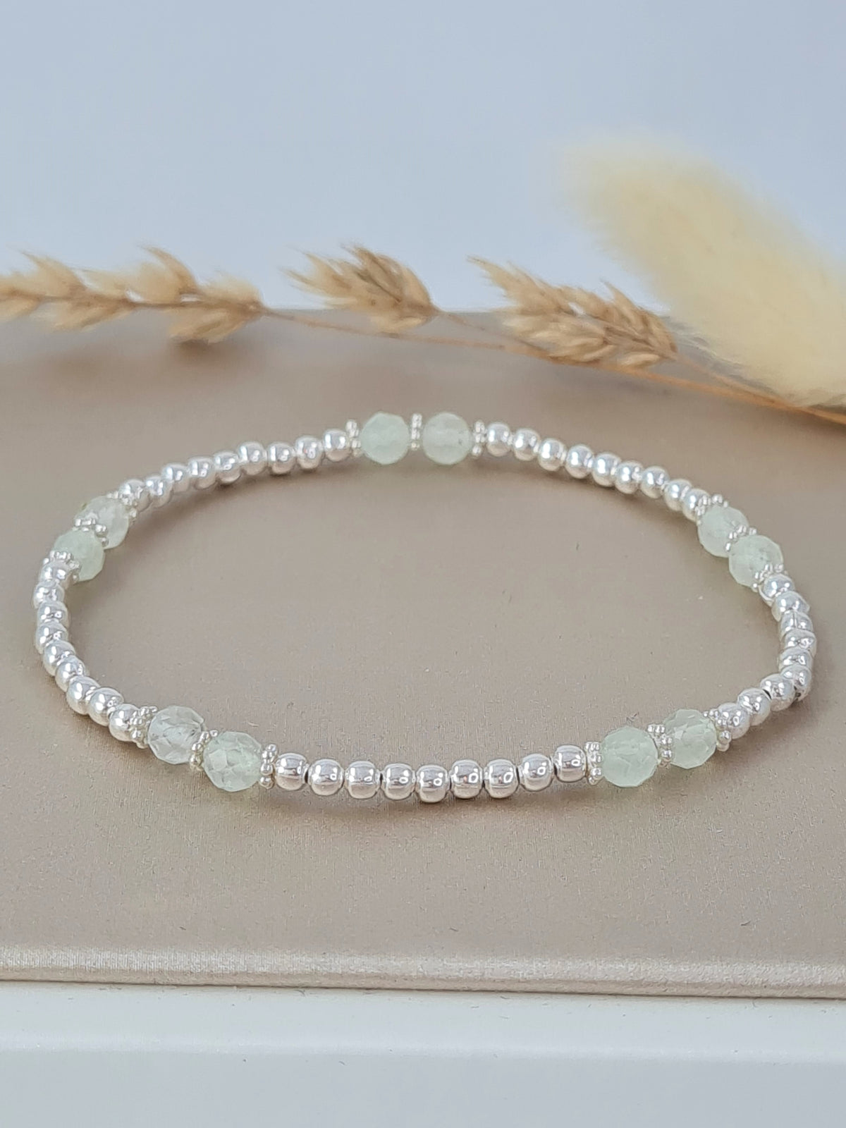 Prehnit Armband mit Silberkügelchen aus 925 Sterling Silber * (DAB 323)