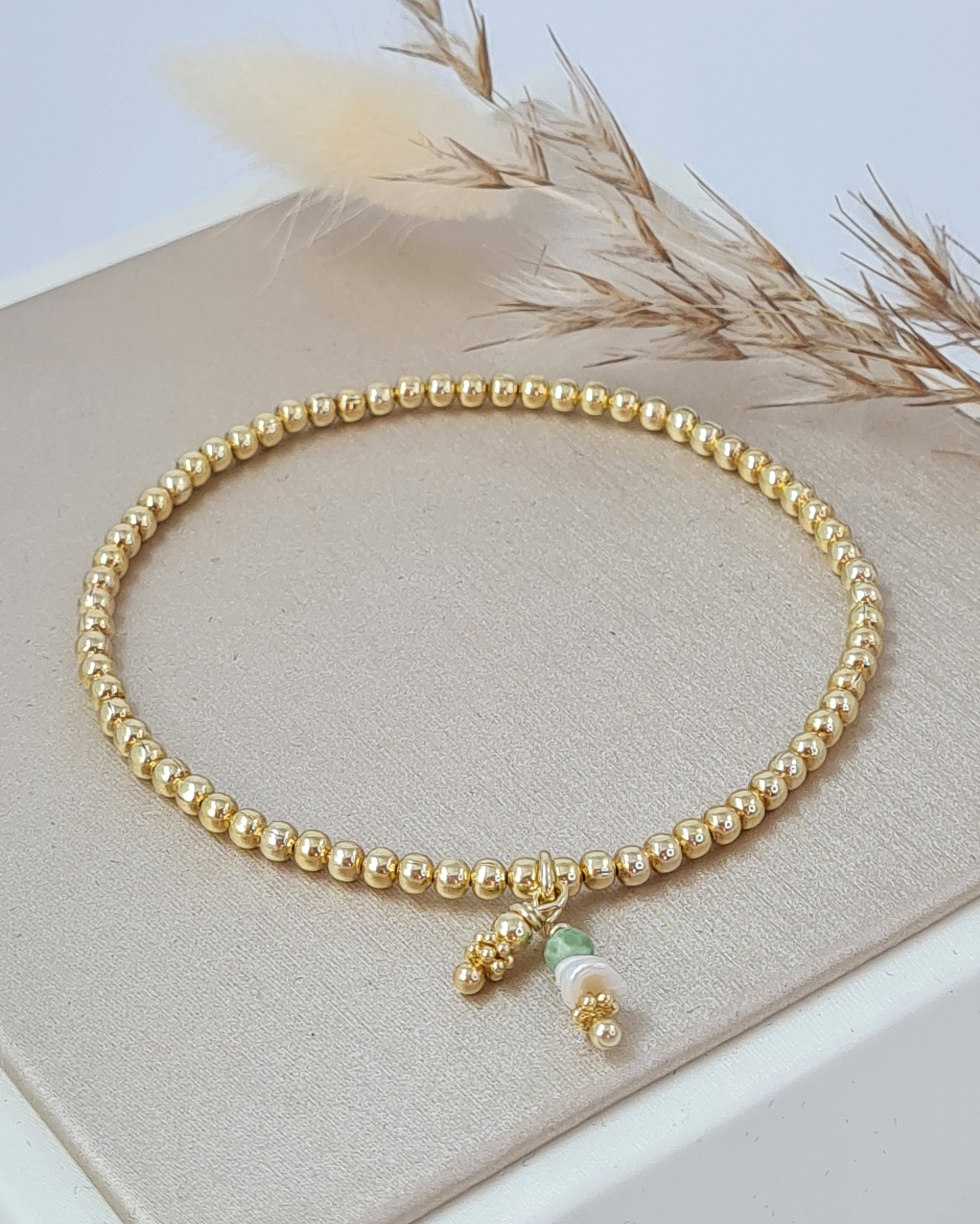 Vergoldetes Kügelchen-Armband mit Türkis & echter Perle * (DAB 266)