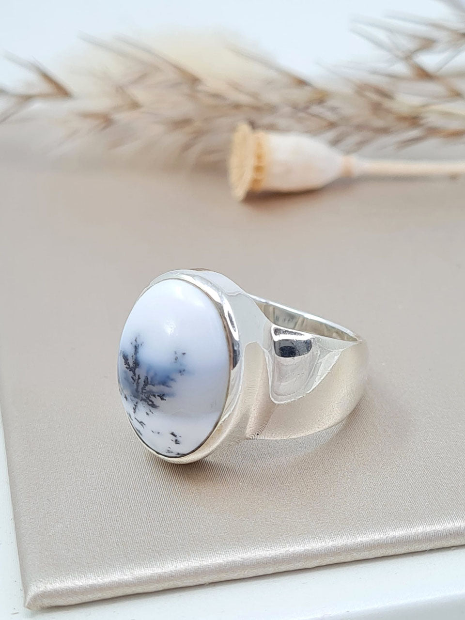 breiter Silber Ring mit Dendriten Opal (DFRS 5)