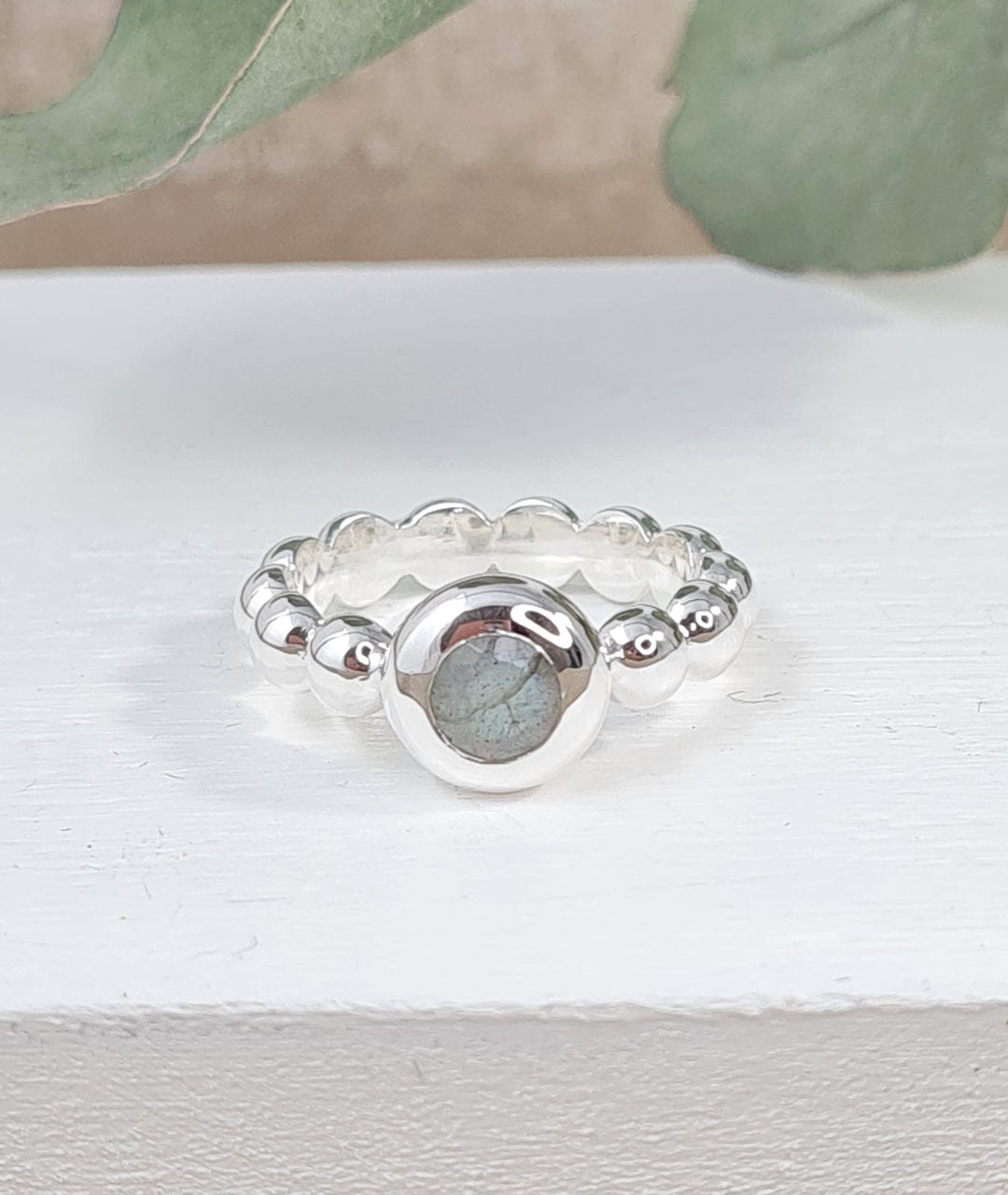 Ring aus Sterlingsilber 925 mit Mondstein oder Labradorit (DFR 57)