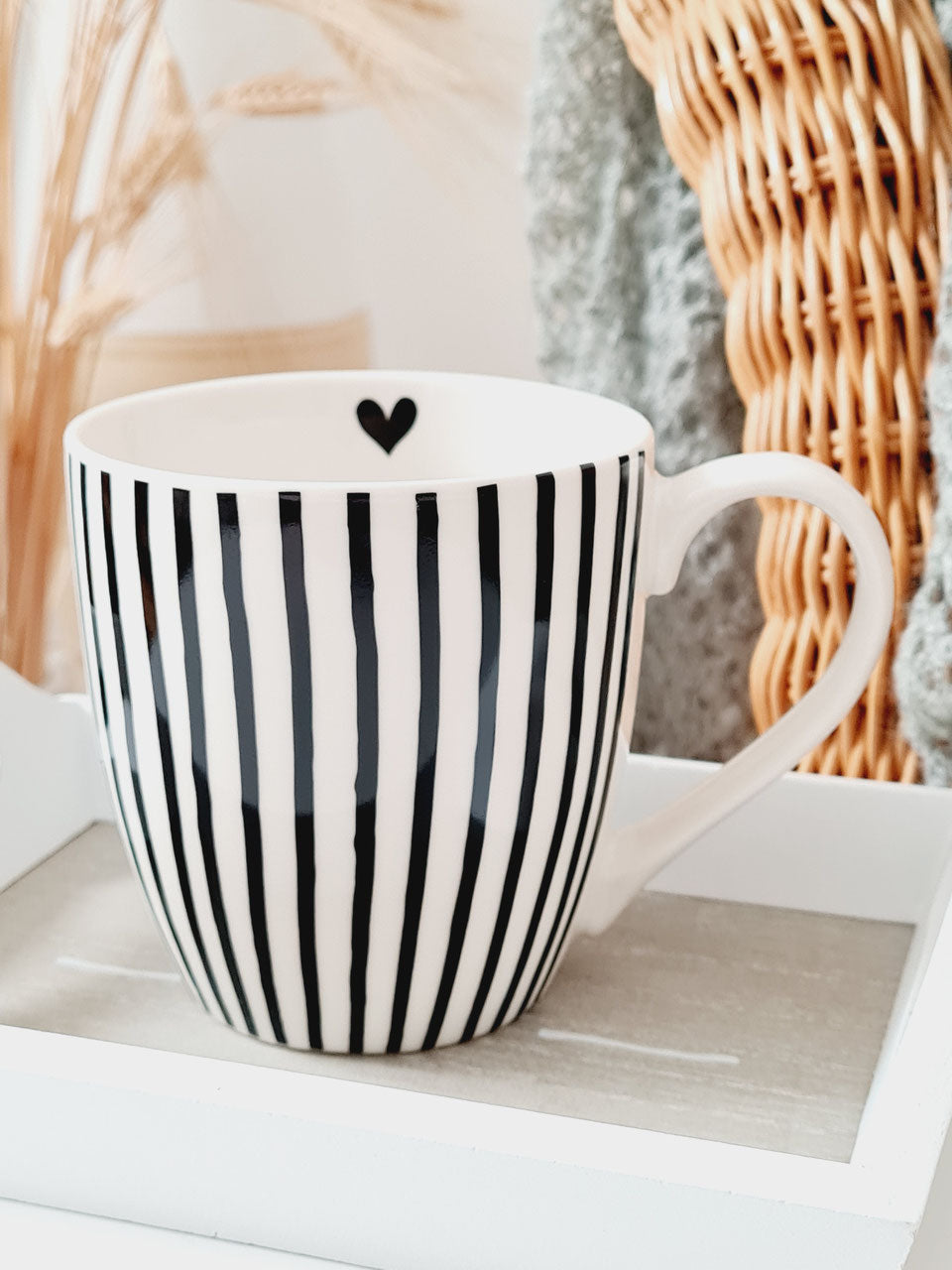 Tasse mit Streifen - SUNNY