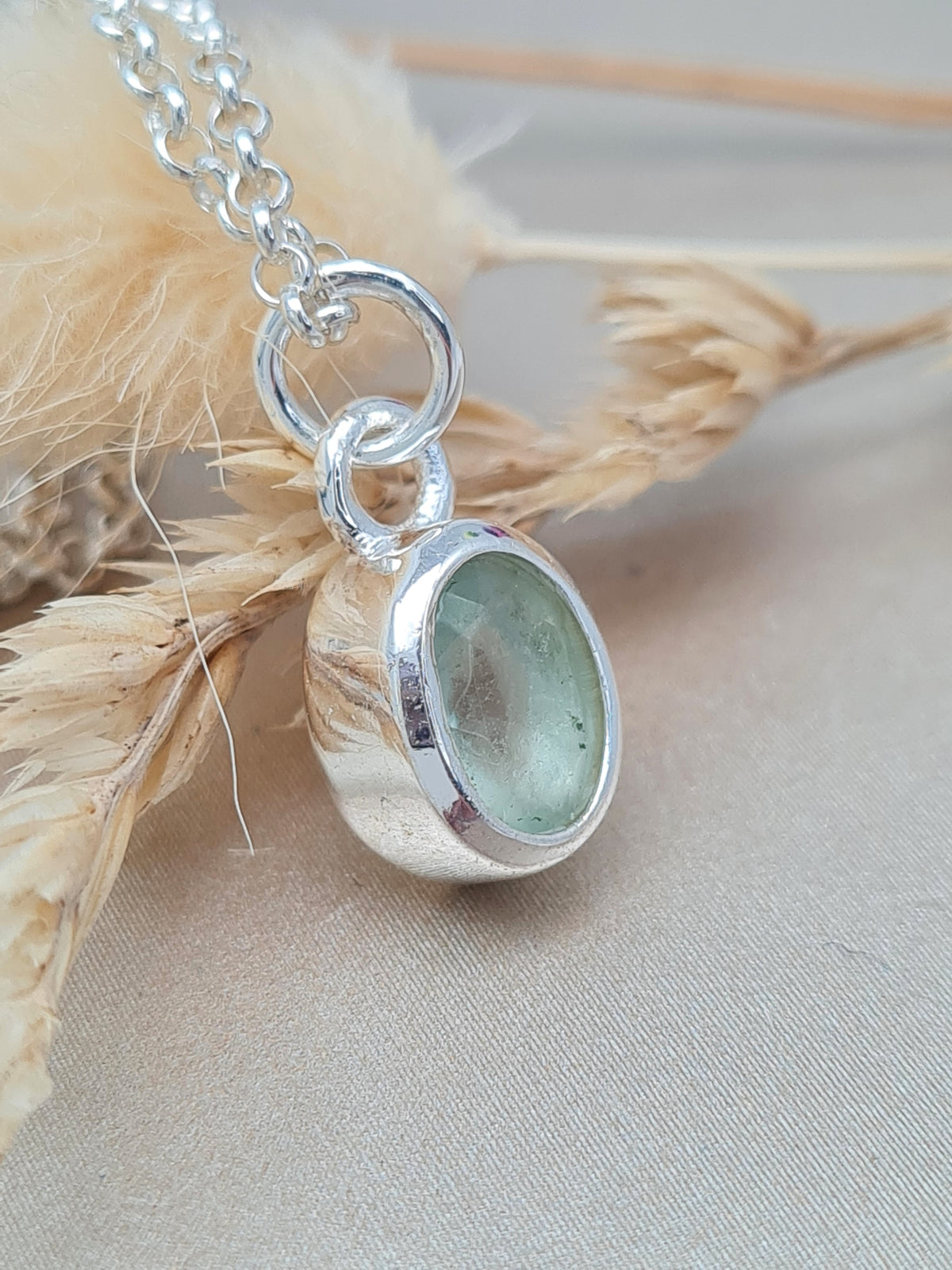 Prehnit Halskette 925 Silber – Edelsteinschmuck (DHS 130)