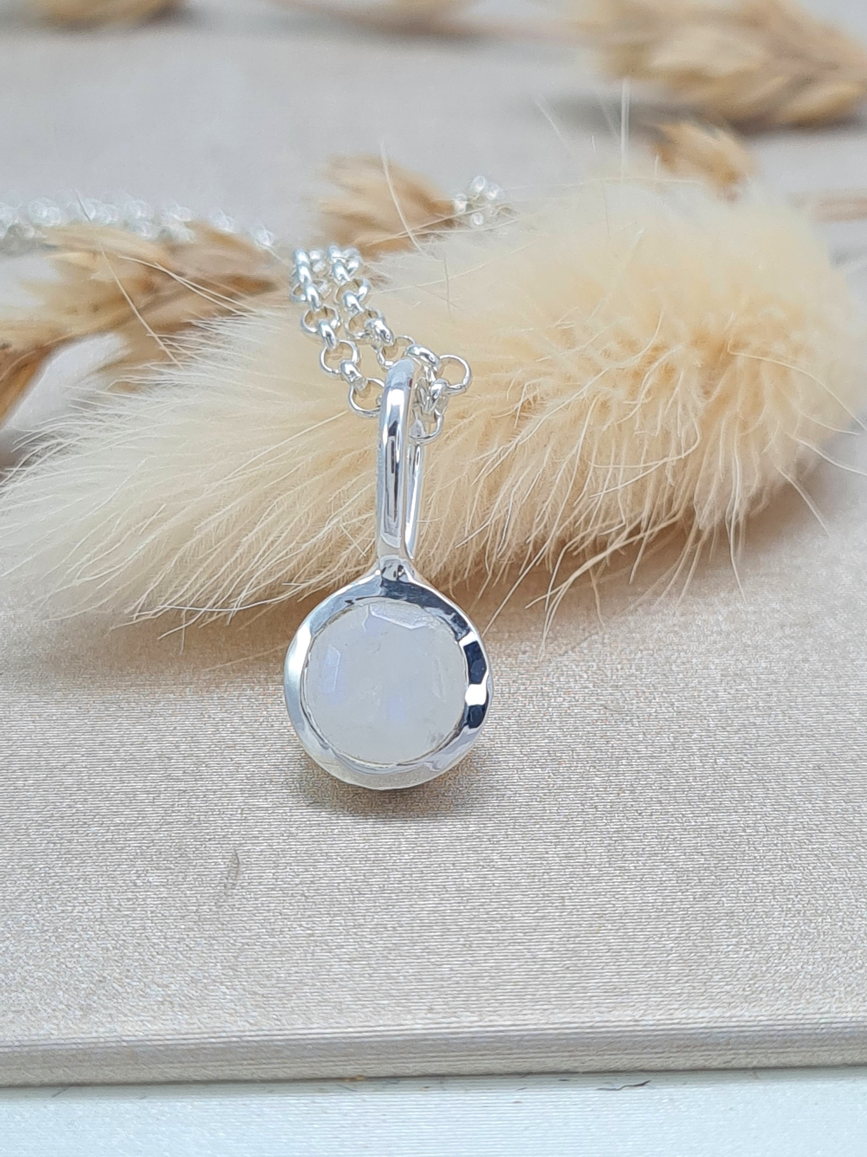 Silberkette mit weissem Mondstein | 925 Silber (DHS 126)