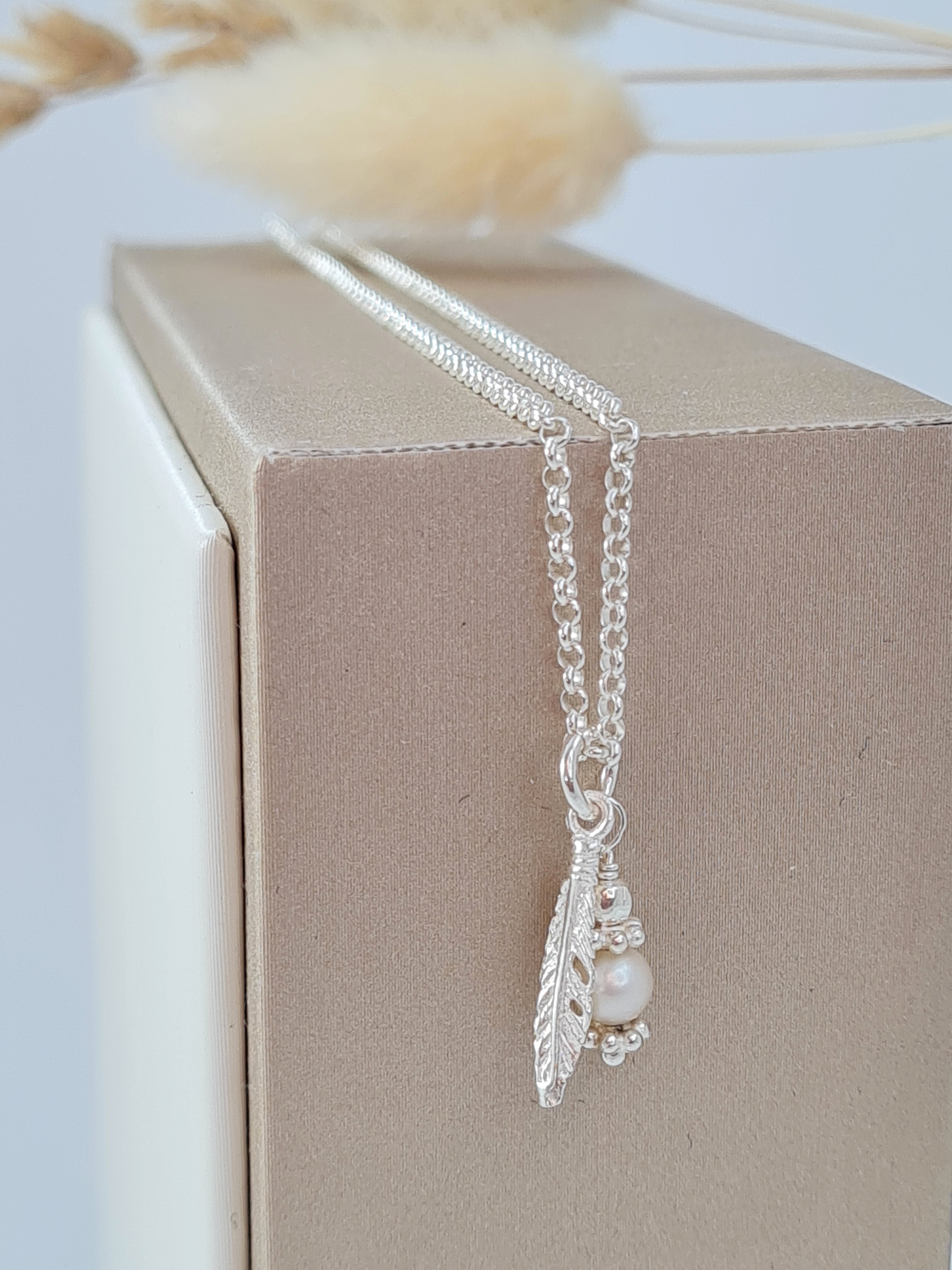 Silberkette mit Feder & Perle | 925 Sterling Silber (DHS 111)